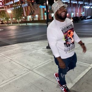 Meet your Posher, N. bryan